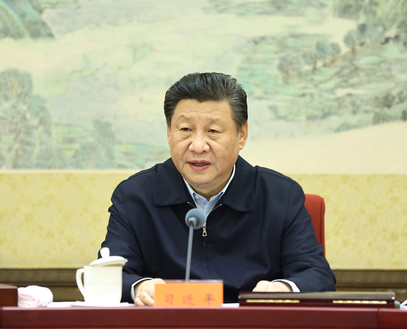 12月24日至25日，中共中央政治局召開民主生活會，中共中央總書記習近平主持會議并發(fā)表重要講話。新華社記者 鞠鵬 攝
